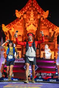 BIB: 9753, 93152
                            <button type="button" onclick="openModal(22349019)" class="btn btn-primary btn-sm float-right btn-popup" data-toggle="modal" data-target=".modal-high-quality">
                        <i class="fas fa-shopping-cart"></i> Add to Cart
                    </button>
                                            <button type="button" onclick="isThisMe(22349019, true)" class="btn btn-success btn-sm float-right btn-popup btn-isme hidden" data-toggle="tooltip" data-placement="bottom" title="นี่คือรูปของคุณใช่ไหม คลิกที่นี่เพื่อเอาเข้าอัลบั้ม">
                        <i class="fas fa-plus"></i> Add to album
                    </button>
                    <button type="button" onclick="isThisMe(22349019, false)" class="btn btn-warning btn-sm float-right btn-popup btn-isnotme hidden">
                        <i class="fas fa-ban"></i> Remove from album
                    </button>